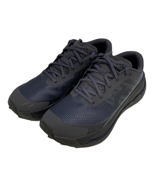 on（オン）on (オン) BEAMS (ビームス) Cloudultra 3SP Iron Black　3MF30721481 ネイビー サイズ:25.5の古着・服飾アイテム