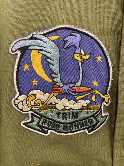TOYS MCCOY（トイズマッコイ）TOYS MCCOY (トイズマッコイ) WARNER BROS (ワーナーブラザース) N-1 DECK JACKET ROAD RUNNER オリーブ サイズ:38の古着・服飾アイテム