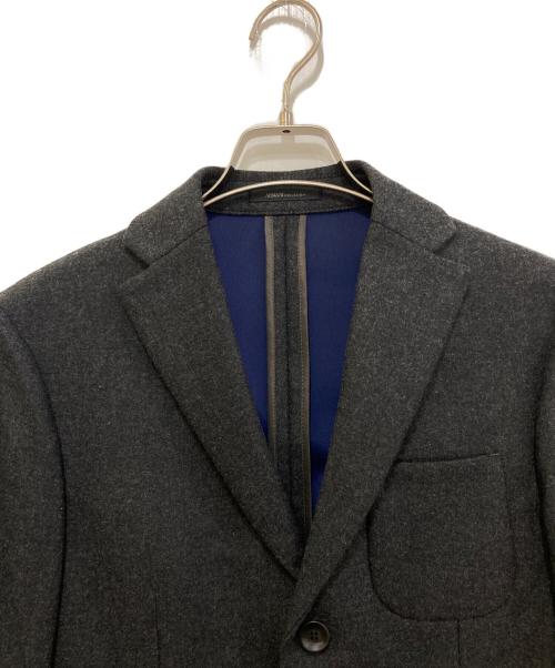 ARMANI COLLEZIONI（アルマーニ コレツィオーニ）ARMANI COLLEZIONI (アルマーニ コレツィオーニ) アンコンジャケット グレー サイズ:48 未使用品の古着・服飾アイテム