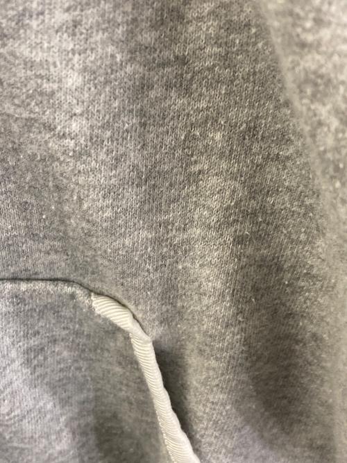 MONCLER（モンクレール）MONCLER (モンクレール) ジップパーカー　510938487700 グレー サイズ:Mの古着・服飾アイテム