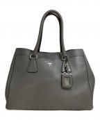 PRADAプラダ）の古着「ヴィッテロダイノ 2WAYトートバッグ　B4393M」｜グレー