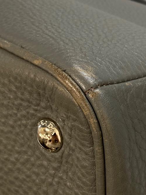 PRADA（プラダ）PRADA (プラダ) ヴィッテロダイノ 2WAYトートバッグ　B4393M グレーの古着・服飾アイテム