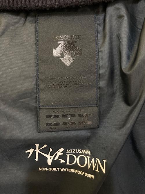 DESCENTE ALLTERRAIN（デザイント オルテライン）Descente ALLTERRAIN (デザイント オルテライン) ANCHOR 水沢ダウンジャケット ネイビー サイズ:Mの古着・服飾アイテム