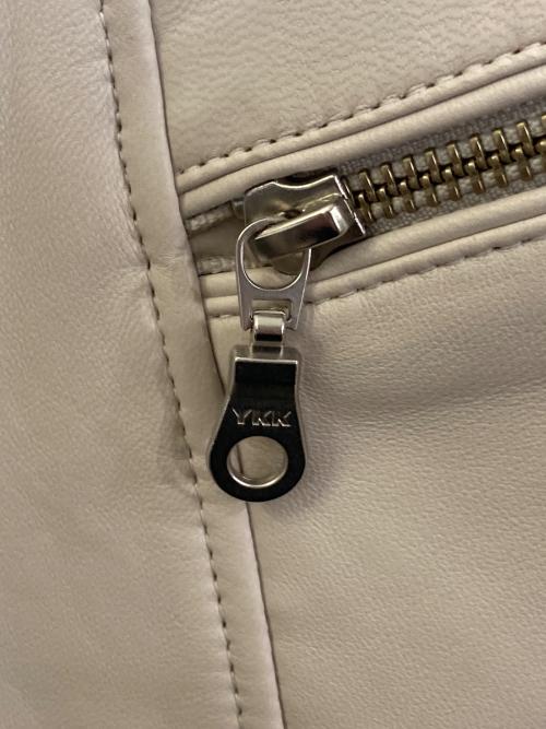 DAMA collection（ダーマコレクション）DAMA collection (ダーマコレクション) ラムレザージャケット ベージュ サイズ:7AR 未使用品の古着・服飾アイテム