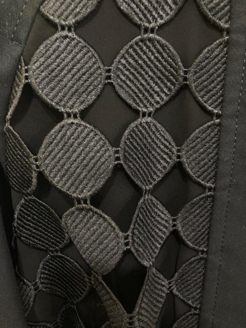 ADORE（アドーア）ADORE (アドーア) サークルレーススタンドカラージャケット ブラック サイズ:38の古着・服飾アイテム