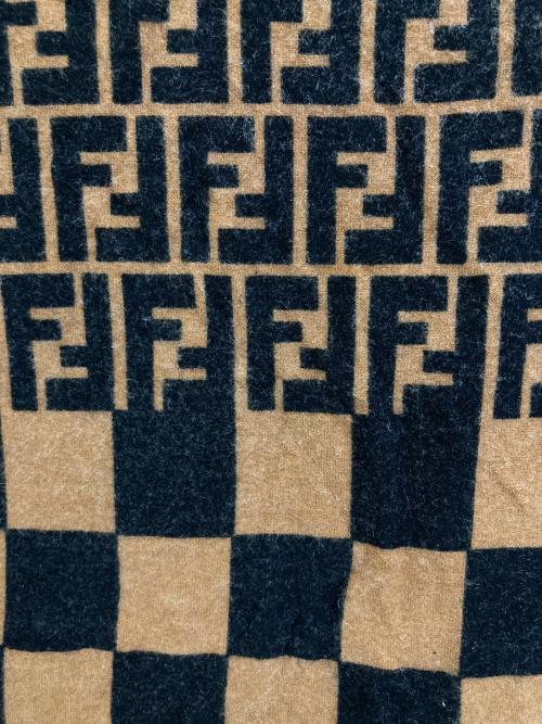 FENDI（フェンディ）FENDI (フェンディ) ズッカ総柄Tシャツ ブラウン サイズ:40の古着・服飾アイテム