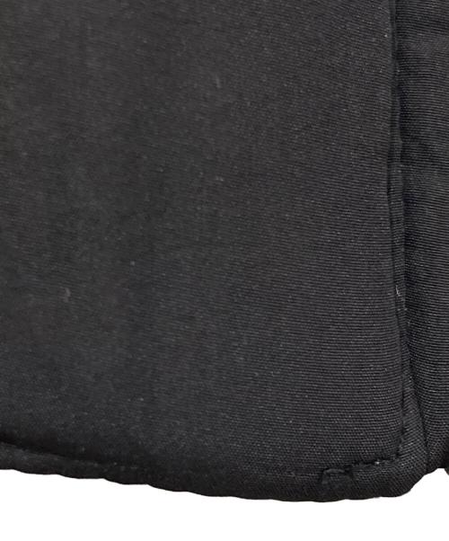 DIESEL（ディーゼル）DIESEL (ディーゼル) W-PEYT-SHORT A10578 ブラック サイズ:42の古着・服飾アイテム