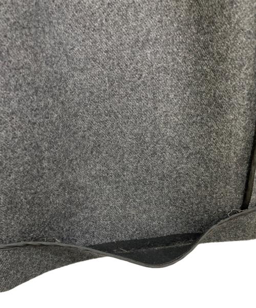 HYKE（ハイク）HYKE (ハイク) チェスターコート　202-17267 グレー サイズ:3の古着・服飾アイテム