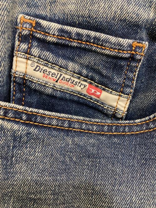 DIESEL（ディーゼル）DIESEL (ディーゼル) bootcut jeans 2021 d-vocs インディゴ サイズ:W30の古着・服飾アイテム