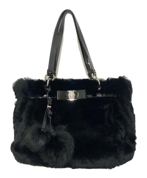 Salvatore Ferragamo（サルヴァトーレ フェラガモ）Salvatore Ferragamo (サルヴァトーレ フェラガモ) ヴァラリボンファーハンドバッグ　C950 ブラックの古着・服飾アイテム