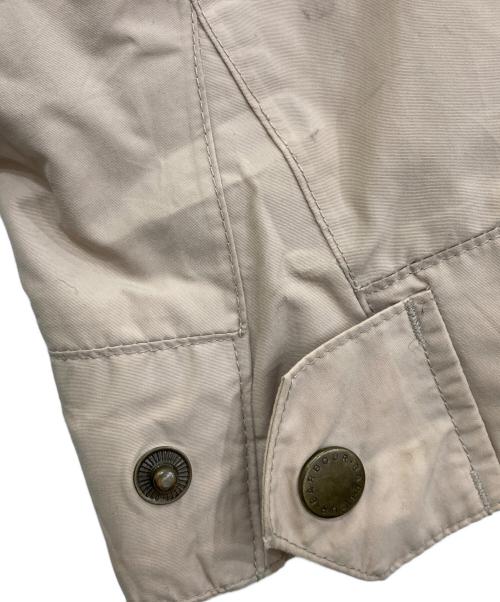 Barbour（バブアー）Barbour (バブアー) インターナショナルジャケット ベージュ サイズ:Sの古着・服飾アイテム