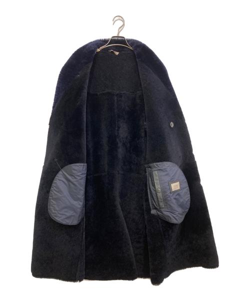 ARMANI COLLEZIONI（アルマーニ コレツィオーニ）ARMANI COLLEZIONI (アルマーニ コレツィオーニ) ラムレザームートンコート ネイビー サイズ:50の古着・服飾アイテム