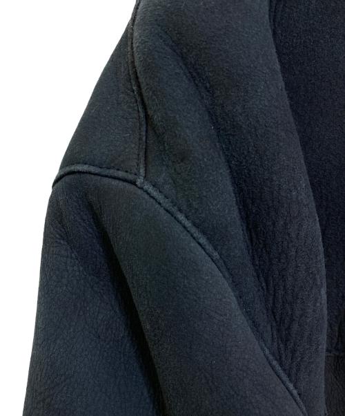 ARMANI COLLEZIONI（アルマーニ コレツィオーニ）ARMANI COLLEZIONI (アルマーニ コレツィオーニ) ラムレザームートンコート ネイビー サイズ:50の古着・服飾アイテム