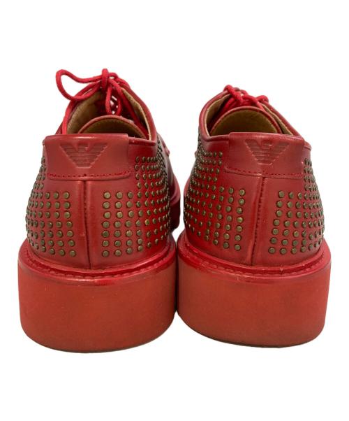 EMPORIO ARMANI（エンポリオアルマーニ）EMPORIO ARMANI (エンポリオアルマーニ) カットワークスタッズレザーシューズ　X4C437 レッド サイズ:7の古着・服飾アイテム