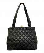 CHANELシャネル）の古着「マトラッセがま口トートバッグ」｜ブラック