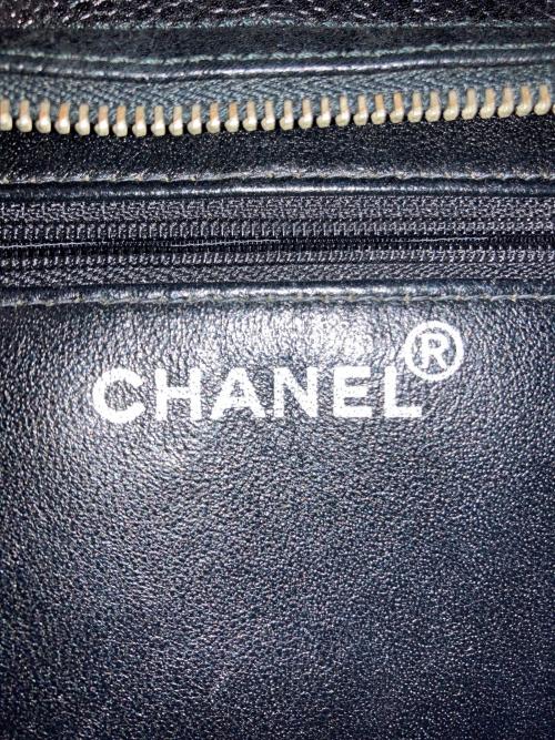 CHANEL（シャネル）CHANEL (シャネル) キャビアスキンココマークトートバッグ ブラックの古着・服飾アイテム