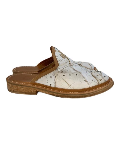 PETERSON STOOP（ピーターソン ストゥ―プ）PETERSON STOOP (ピーターソン ストゥ―プ) 再構築レザーミュール ホワイト サイズ:41の古着・服飾アイテム