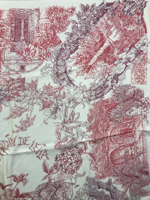 HERMES（エルメス）HERMES (エルメス) カレ90 ホワイトの古着・服飾アイテム