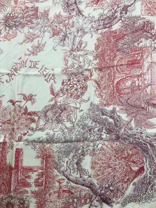 HERMES（エルメス）HERMES (エルメス) カレ90 ホワイトの古着・服飾アイテム