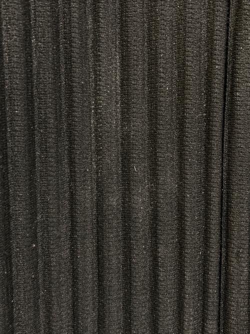 HOMME PLISSE ISSEY MIYAKE（オム プリッセ イッセイ ミヤケ）HOMME PLISSE ISSEY MIYAKE (オム プリッセ イッセイ ミヤケ) MONTHLY COLOR JANUARY　HP41JM102 ブラック サイズ:2の古着・服飾アイテム