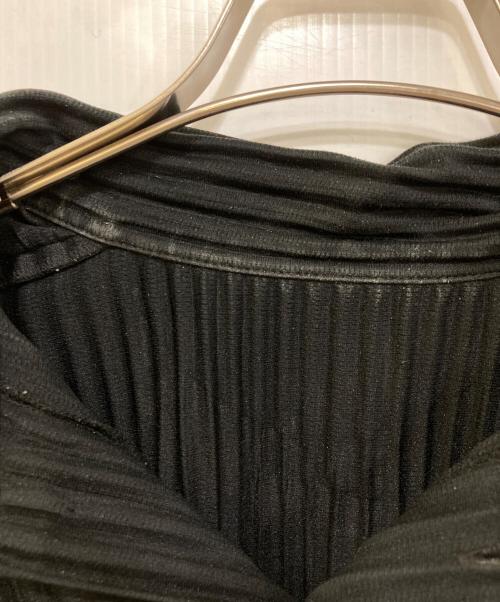 HOMME PLISSE ISSEY MIYAKE（オム プリッセ イッセイ ミヤケ）HOMME PLISSE ISSEY MIYAKE (オム プリッセ イッセイ ミヤケ) MONTHLY COLOR JANUARY　HP41JM102 ブラック サイズ:2の古着・服飾アイテム