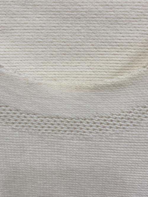 A-POC ABLE ISSEY MIYAKE（エイポック エイブル イッセイ ミヤケ）A-POC ABLE ISSEY MIYAKE (エイポック エイブル イッセイ ミヤケ) ニットTシャツ　AT41KK433 ホワイト サイズ:1の古着・服飾アイテム