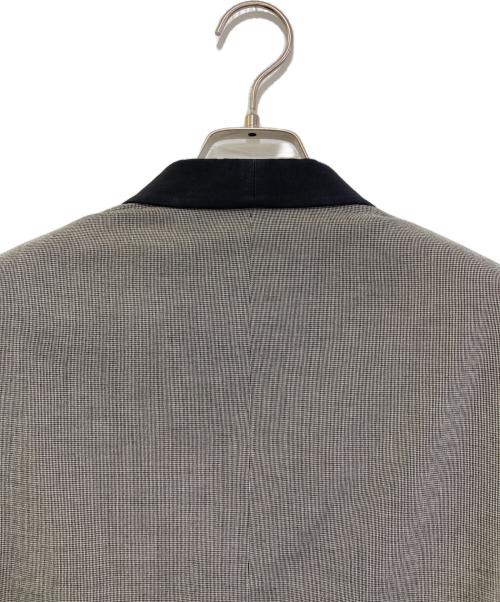 NEIL BARRETT（ニールバレット）NEIL BARRETT (ニールバレット) 2Bジャケット　PBGI41C グレー サイズ:44の古着・服飾アイテム