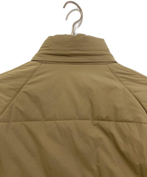 COMME des GARCONS HOMME（コムデギャルソン オム）COMME des GARCONS HOMME (コムデギャルソン オム) エステルリップクロス PRIMALOFT中綿コート オリーブ サイズ:Mの古着・服飾アイテム