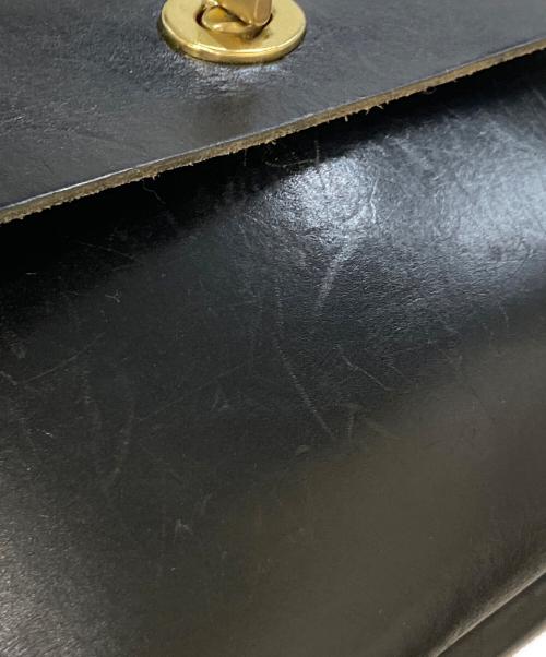 Mimi Berry（ミミベリー）Mimi Berry (ミミベリー) ターンロック レザーショルダーバッグ ブラックの古着・服飾アイテム