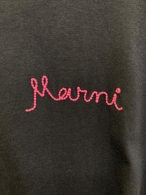 MARNI（マルニ）MARNI (マルニ) イタリックロゴTシャツ ネイビー サイズ:40の古着・服飾アイテム