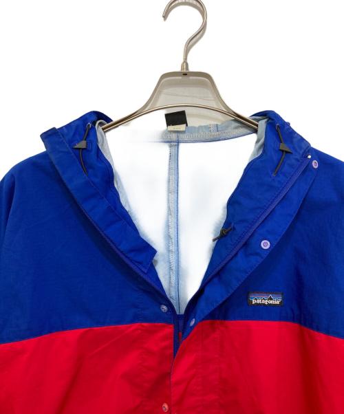 Patagonia（パタゴニア）Patagonia (パタゴニア) PNEUMATIC PULLOVER ブルー×レッド サイズ:Mの古着・服飾アイテム