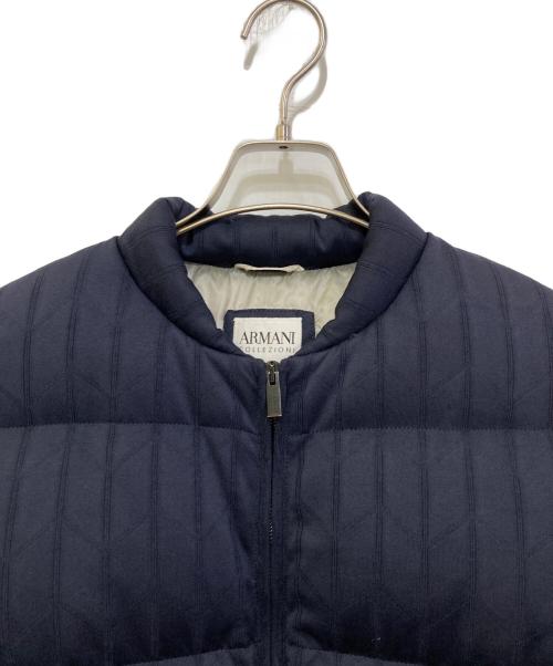 ARMANI COLLEZIONI（アルマーニ コレツィオーニ）ARMANI COLLEZIONI (アルマーニ コレツィオーニ) ダウンジャケット ネイビー サイズ:52の古着・服飾アイテム
