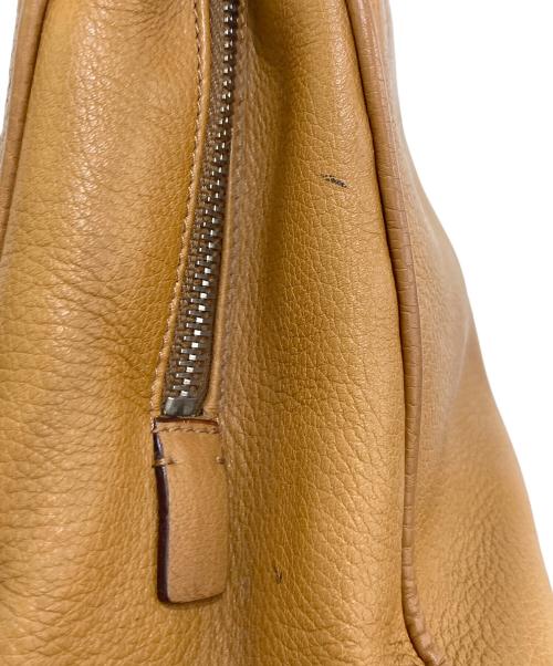 PRADA（プラダ）PRADA (プラダ) VITELLO DAINO C ロゴ型押しハンドバッグ　BR0540 ブラウン×ベージュの古着・服飾アイテム