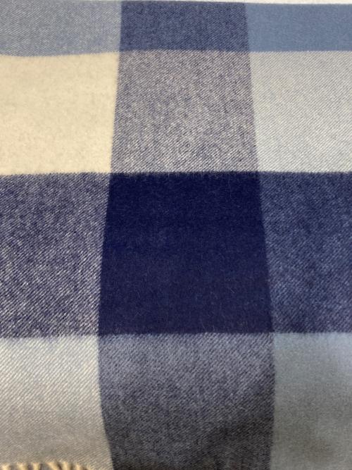JOHNSTONS OF ELGIN（ジョンストンズオブエルガン）JOHNSTONS OF ELGIN (ジョンストンズオブエルガン) カシミヤ大判マフラー ブルーの古着・服飾アイテム