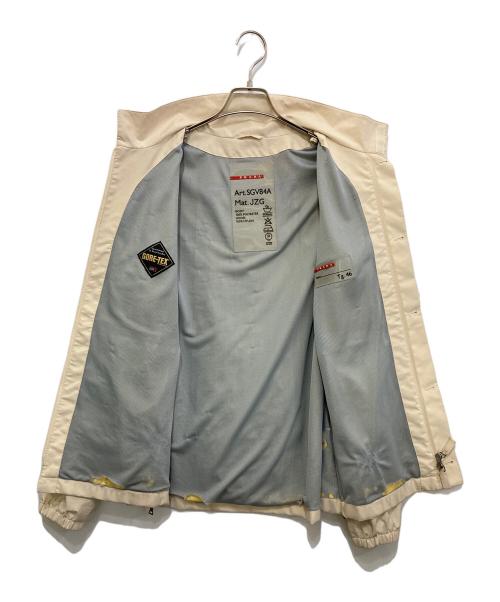 PRADA（プラダ）PRADA (プラダ) GORE-TEX ジップブルゾン　SGV84A ベージュ サイズ:46の古着・服飾アイテム