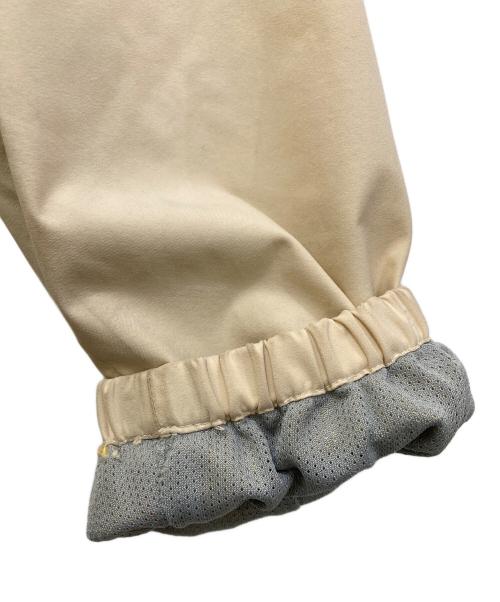 PRADA（プラダ）PRADA (プラダ) GORE-TEX ジップブルゾン　SGV84A ベージュ サイズ:46の古着・服飾アイテム