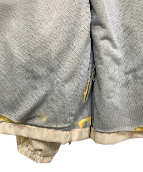 PRADA（プラダ）PRADA (プラダ) GORE-TEX ジップブルゾン　SGV84A ベージュ サイズ:46の古着・服飾アイテム