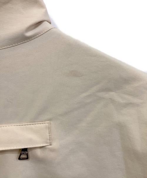 PRADA（プラダ）PRADA (プラダ) GORE-TEX ジップブルゾン　SGV84A ベージュ サイズ:46の古着・服飾アイテム