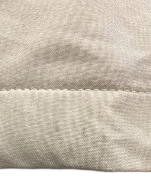 PRADA（プラダ）PRADA (プラダ) GORE-TEX ジップブルゾン　SGV84A ベージュ サイズ:46の古着・服飾アイテム