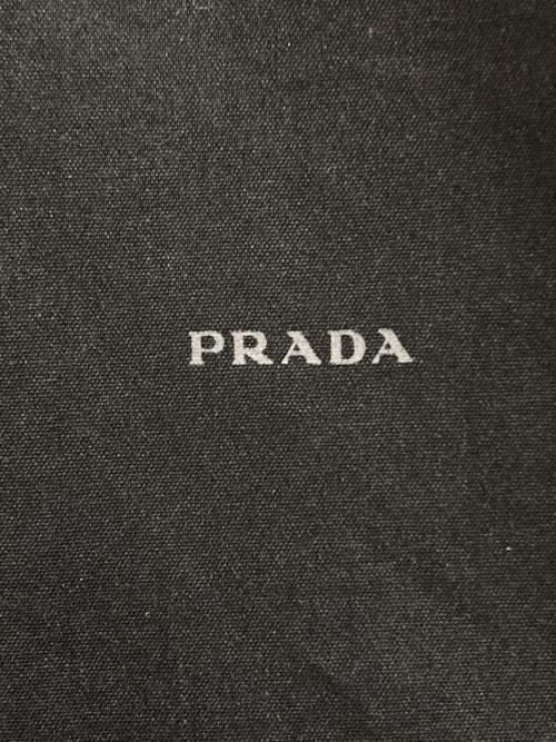 PRADA（プラダ）PRADA (プラダ) ラバープリントデザインシャツ ブラック サイズ:Mの古着・服飾アイテム