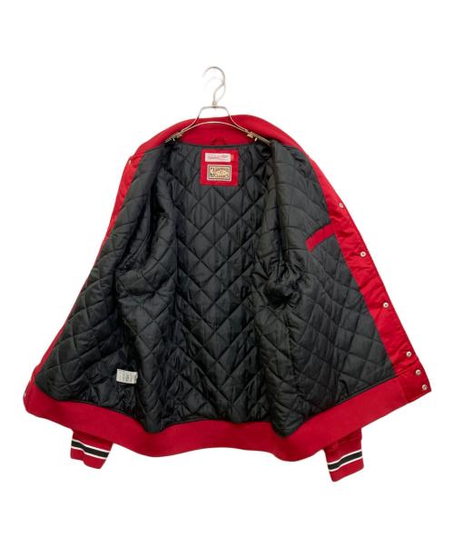 MITCHELL & NESS（ミッチェルアンドネス）MITCHELL & NESS (ミッチェルアンドネス) スタジャン レッド サイズ:2XLの古着・服飾アイテム