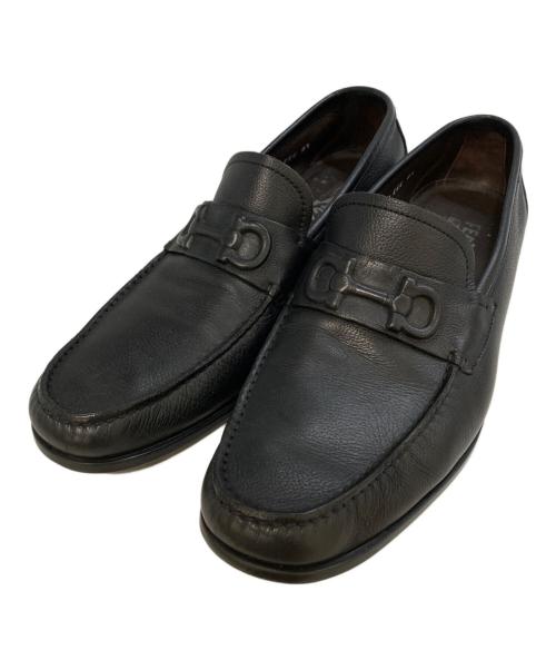 Salvatore Ferragamo（サルヴァトーレ フェラガモ）Salvatore Ferragamo (サルヴァトーレ フェラガモ) ガンチーニビットローファー　16881 ブラック サイズ:8　1/2の古着・服飾アイテム