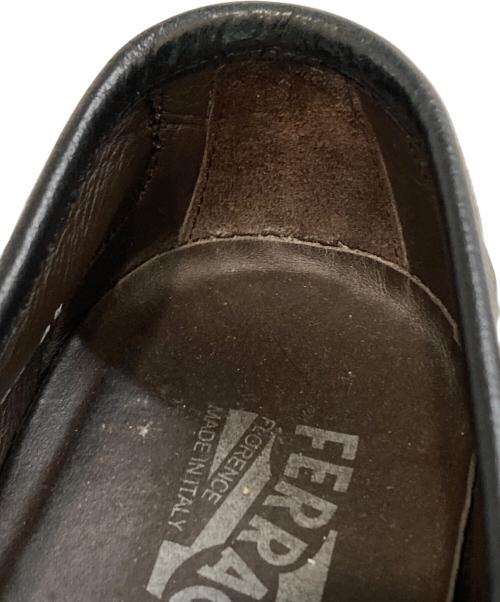 Salvatore Ferragamo（サルヴァトーレ フェラガモ）Salvatore Ferragamo (サルヴァトーレ フェラガモ) ガンチーニビットローファー　16881 ブラック サイズ:8　1/2の古着・服飾アイテム
