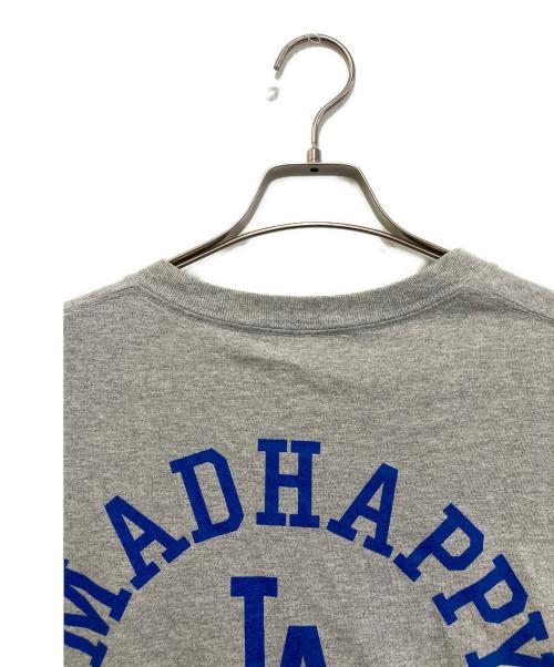madhappy（マッドハッピー）madhappy (マッドハッピー) プリントTシャツ グレー サイズ:Ｌの古着・服飾アイテム