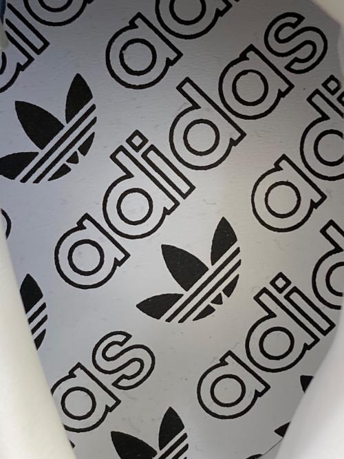 adidas（アディダス）adidas (アディダス) スニーカー　FV4081 ホワイト サイズ:285の古着・服飾アイテム