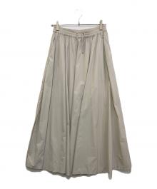 HERNO（ヘルノ）の古着「LIGHT NYLON STRETCH ロングスカート」｜グレー