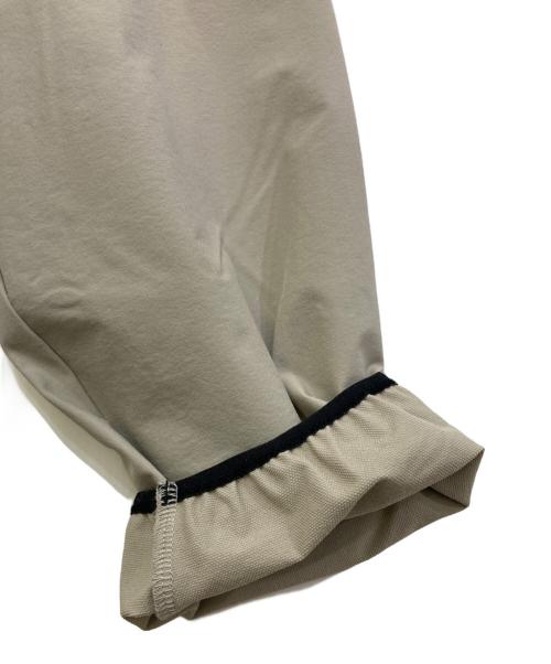 HAGLOFS（ホグロフス）HAGLOFS (ホグロフス) Soft Shell Anorak　010515 ベージュ サイズ:Mの古着・服飾アイテム