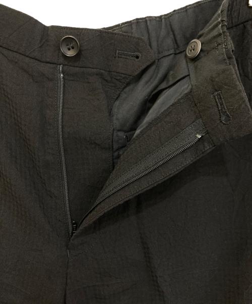 ISSEY MIYAKE（イッセイミヤケ）ISSEY MIYAKE (イッセイミヤケ) ウールキュプラパンツ　ME63FF021 ブラック サイズ:3の古着・服飾アイテム