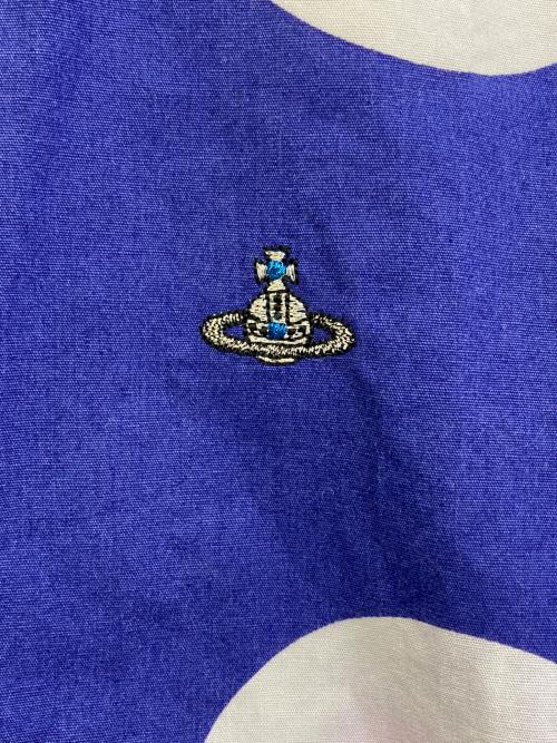 Vivienne Westwood man（ヴィヴィアン ウェストウッド マン）Vivienne Westwood man (ヴィヴィアン ウェストウッド マン) スポット柄 オーブ刺繍 変形シャツ　VW-WR-87110 ブルー サイズ:48の古着・服飾アイテム