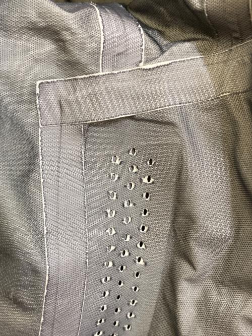 DAIWA（ダイワ）DAIWA (ダイワ) ゴアテックスTM バッカーテクノロジーレインジャケット　DR-1207J グレー サイズ:Lの古着・服飾アイテム